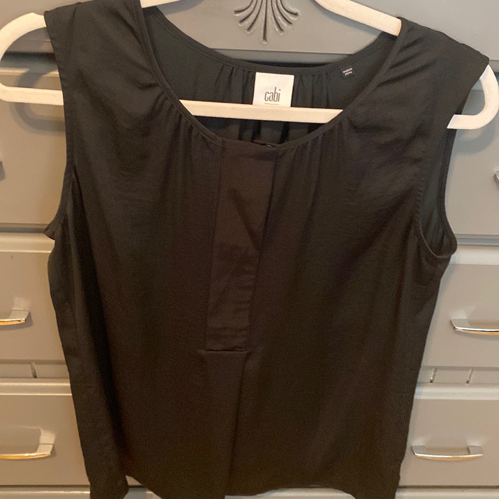 Black sleeveless snap cabi blouse